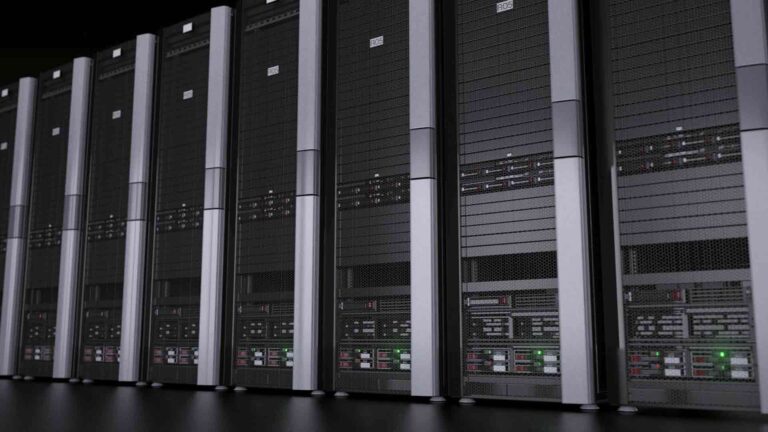 apple's-server-room-2