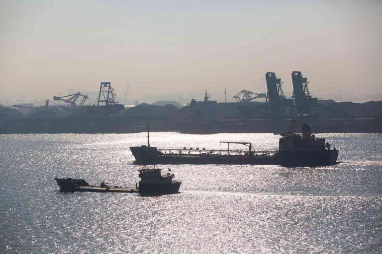 singapore-logistic-port-1